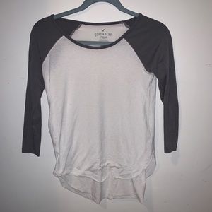 American Eagle long sleeved tee